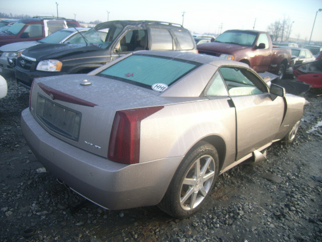 2004 Cadillac XLR #4308