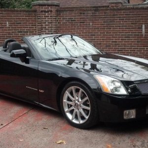 2006 Cadillac XLR-V - Black Raven