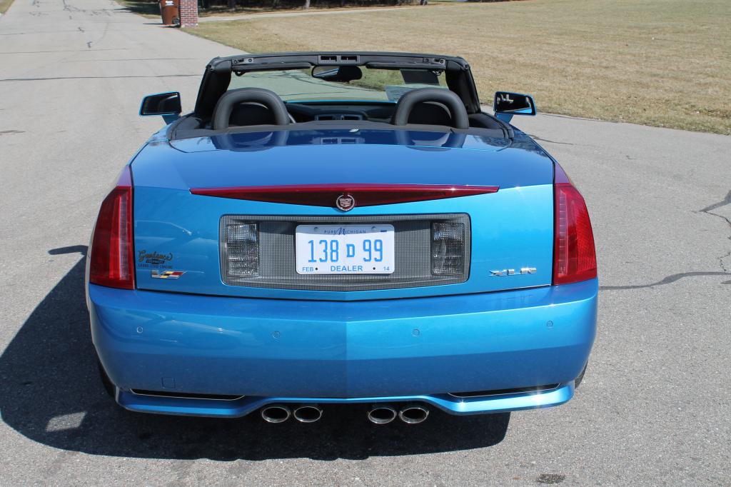 2009 Cadillac XLR-V in Elektra Blue