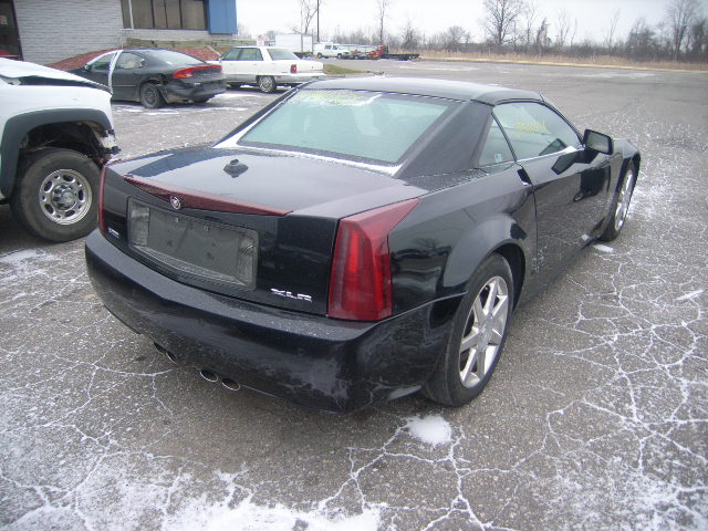 2004 Cadillac XLR #3759