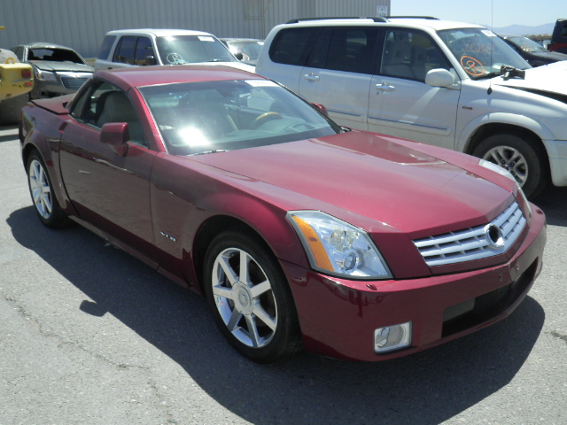 2006 Cadillac XLR #2052