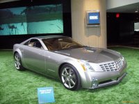 4-Cadillac_Sixteen_10[1].jpg