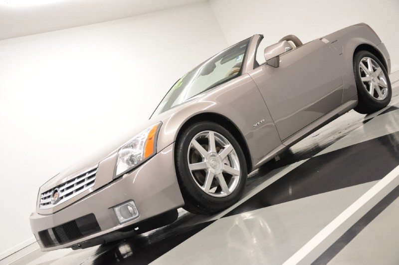 2005 Cadillac XLR in Satin Nickel