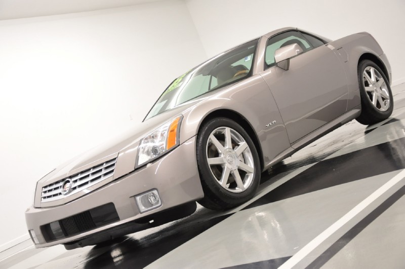 2005 Cadillac XLR in Satin Nickel