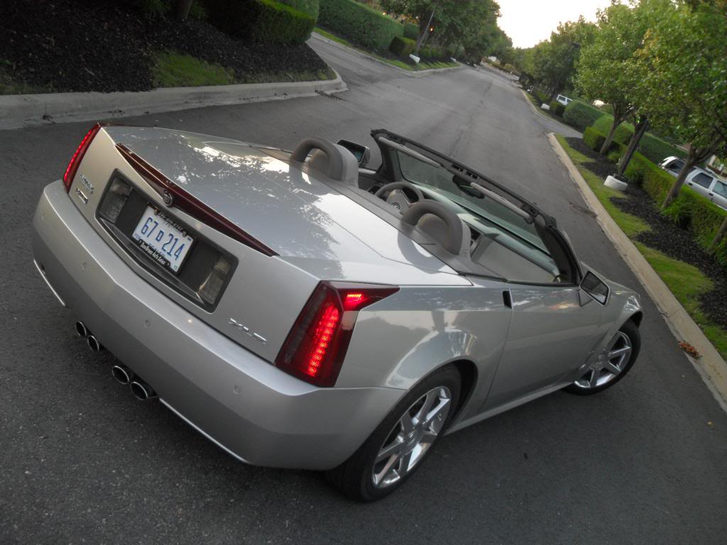 2005 Cadillac XLR - Satin Nickel