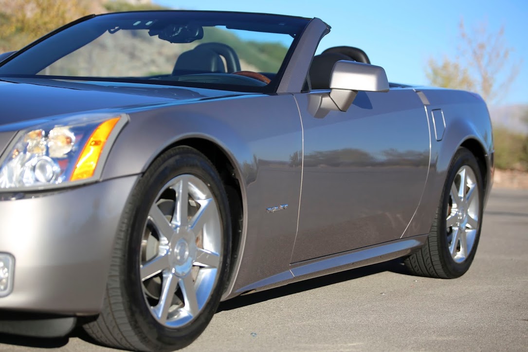 2005 Cadillac XLR - Satin Nickel