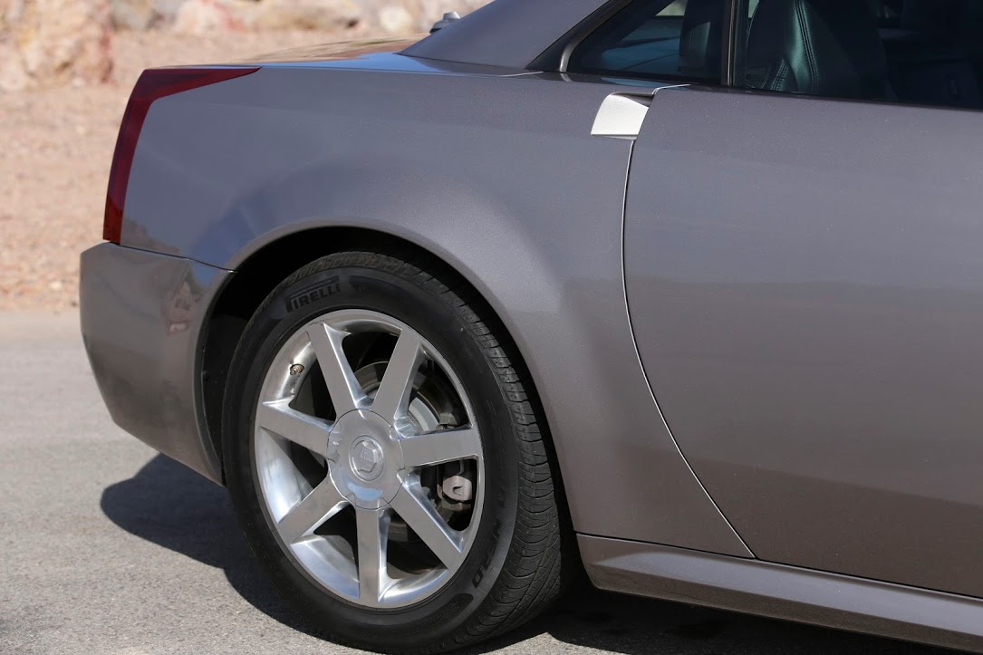 2005 Cadillac XLR - Satin Nickel